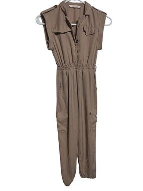 Sleeveless Utility Jumpsuit in Brown